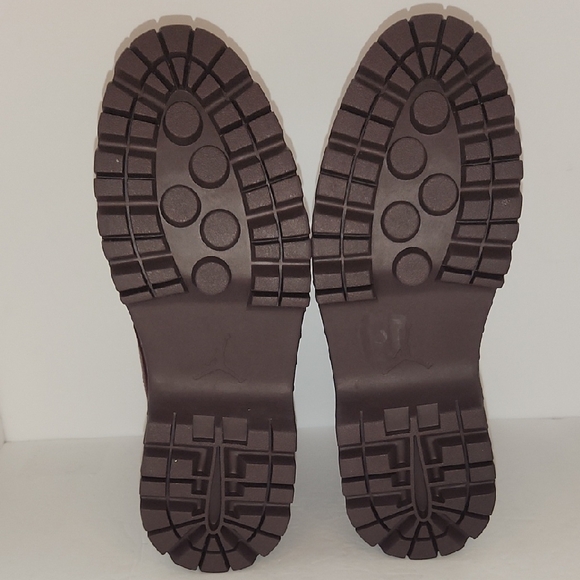 Jordan 1 High Brooklyn Sneaker Boots - Picture 7 of 10